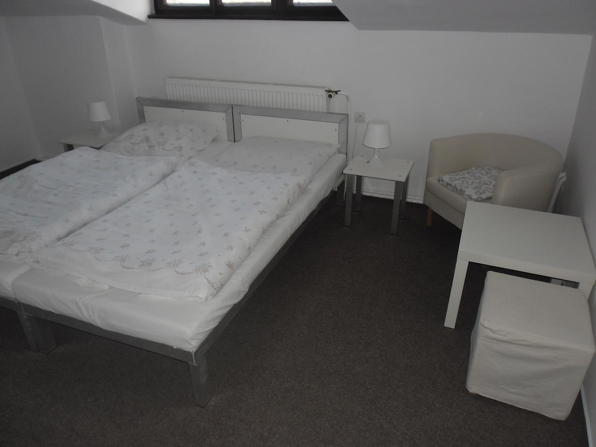 Bike-Hotel Medenec Nove Mesto pod Smrkem Quarto foto